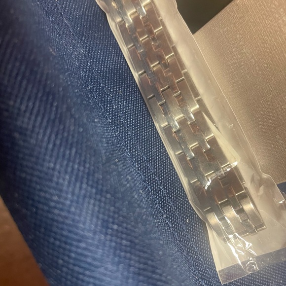 Mens silver pain regulator bracelet - Picture 2 of 2